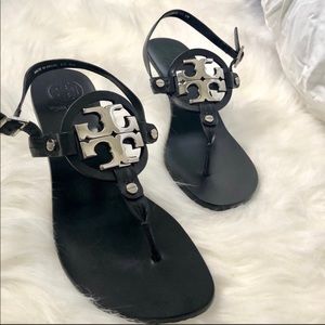 New authentic Tory Burch leather sandal